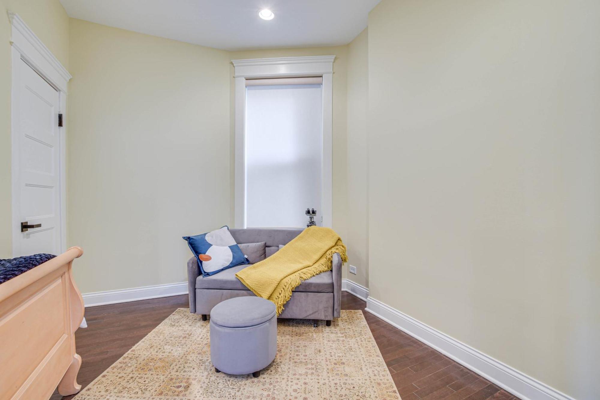 Spacious Condo With Deck About 3 Mi To Downtown Chicago! Eksteriør billede